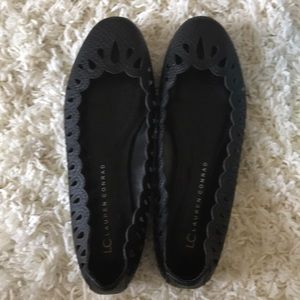 LC Black Flats